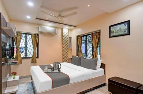 كولكاتا Dharmatala Inn المظهر الخارجي الصورة